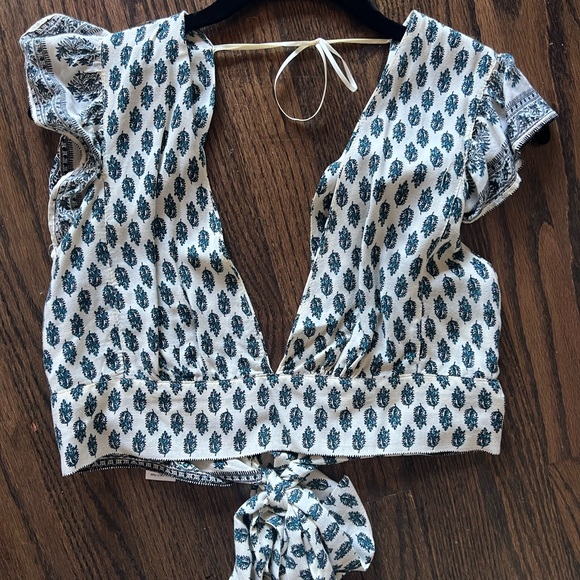 Revolve Matching Set - Picture 2 of 3